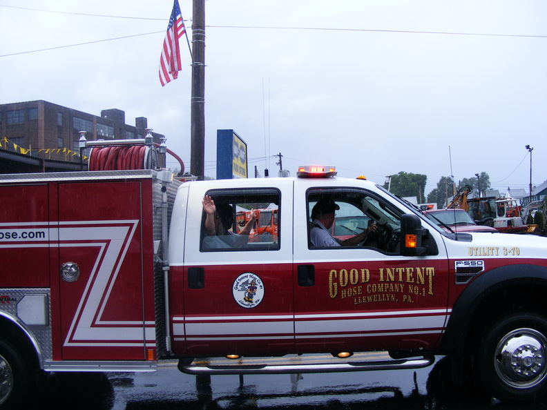 9 11 fire truck paraid 108